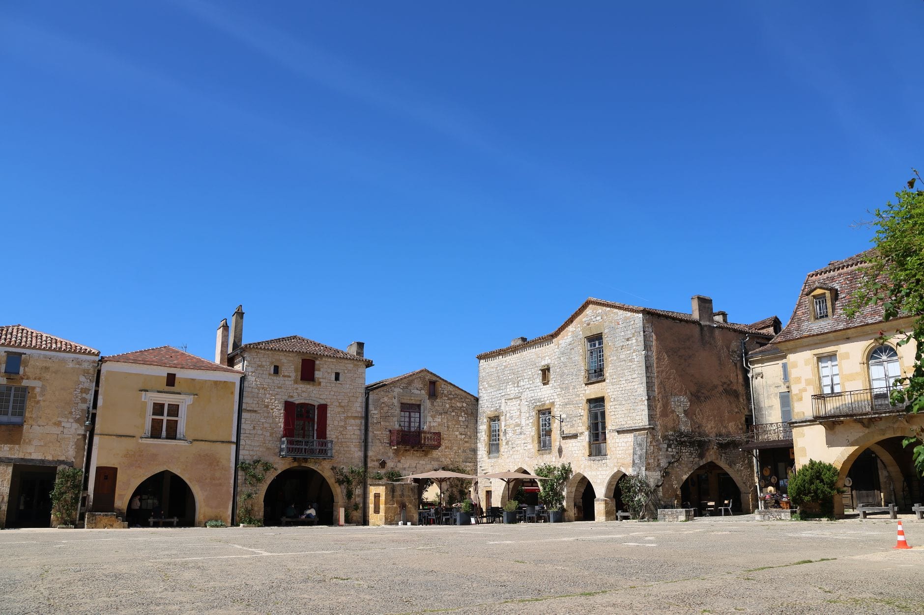Agen place Nationale